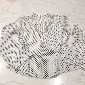 V-neck blouse with golden zipper